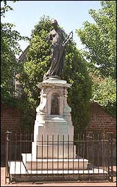 Marlowe Statue in Canterbury